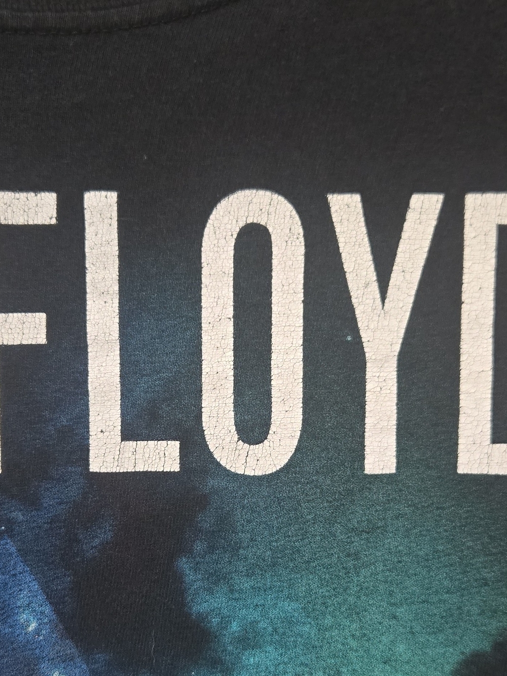 Pink Floyd Men's Medium Black Graphic Tee - Multicolor Prism Design - Picture 4 of 9